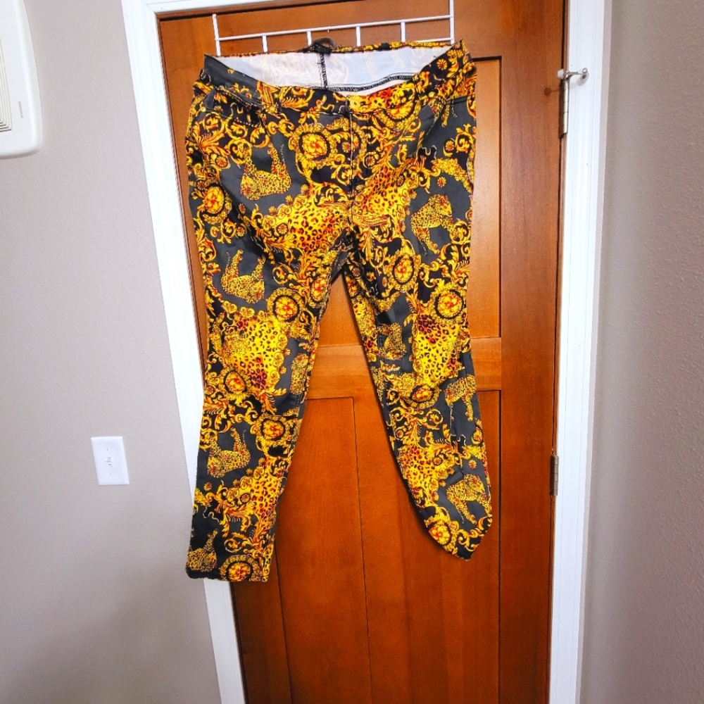 Ashley Stewart Skinny VintagePrinted Pants Size 22
